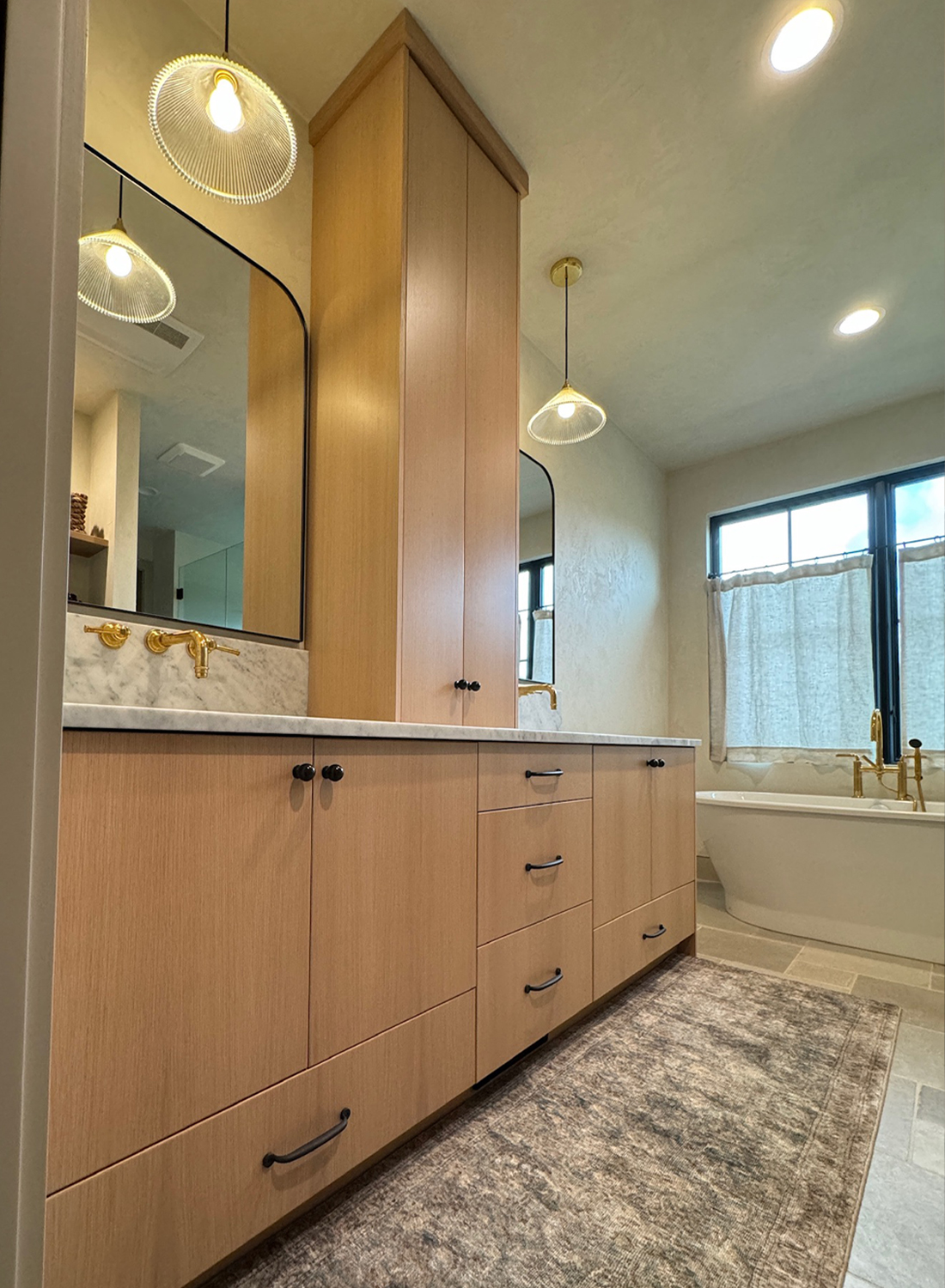 home remodeling contractor - bathroom room